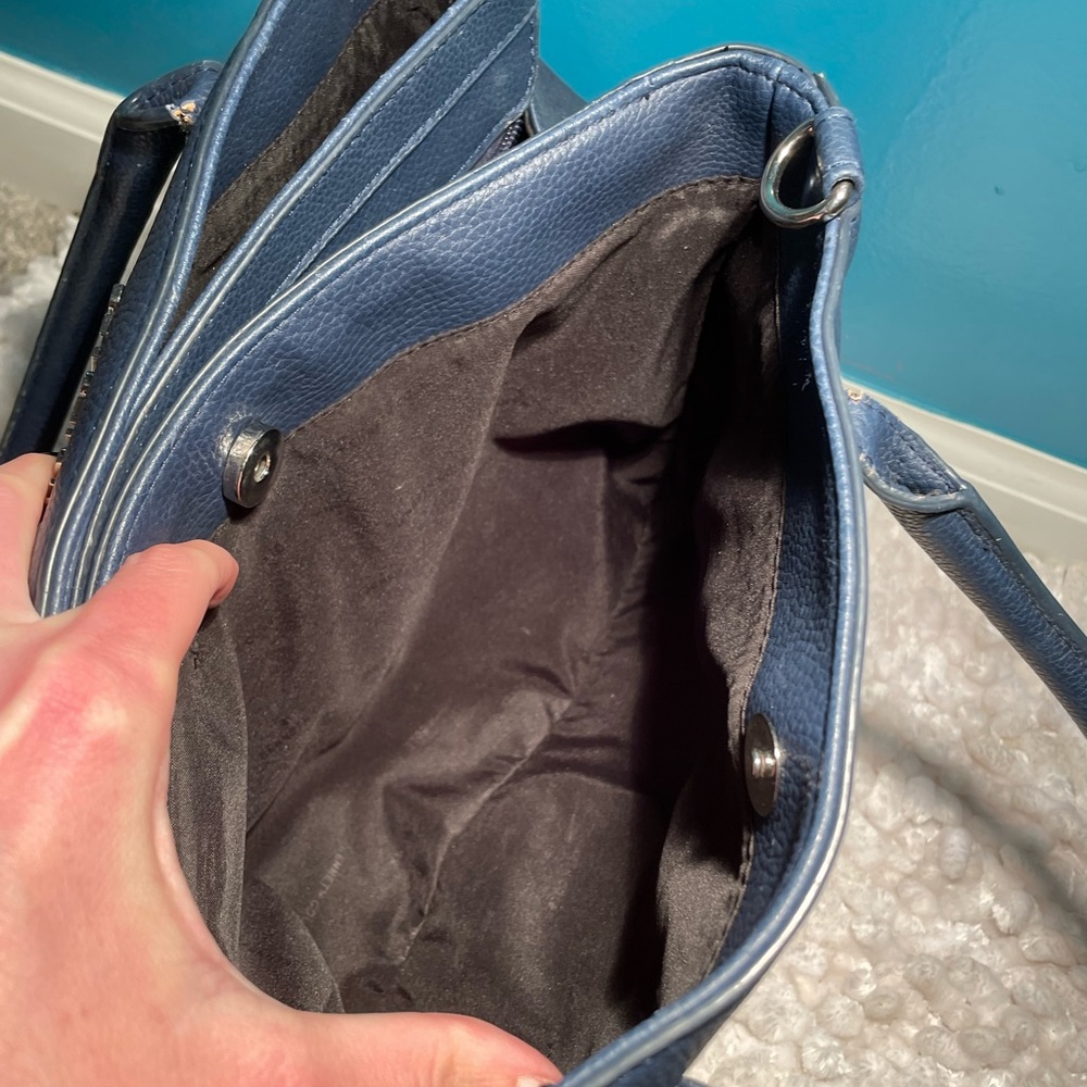 Navy Handbag - Picture 7 of 11
